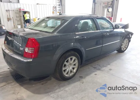 2008 Chrysler 300 Limited from USA, damaged, VIN 2C3KA33G08H209900
